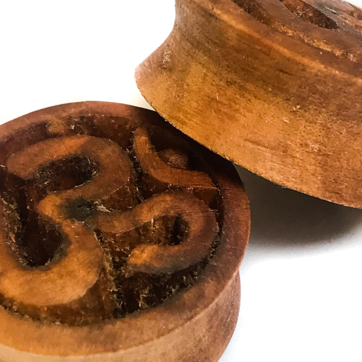 OM Sandalwood Ear Plugs (7/8 inch)