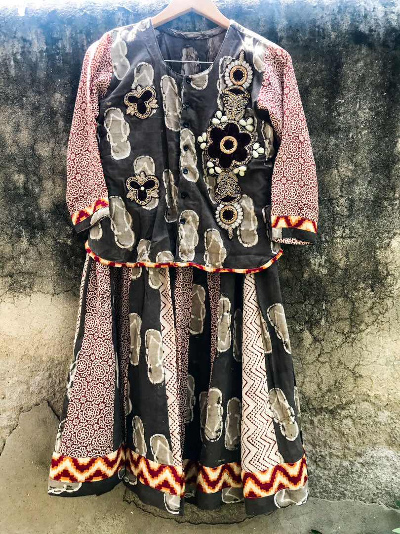 Gopi Skirt Outfit (Ready-made, Med-Lg)