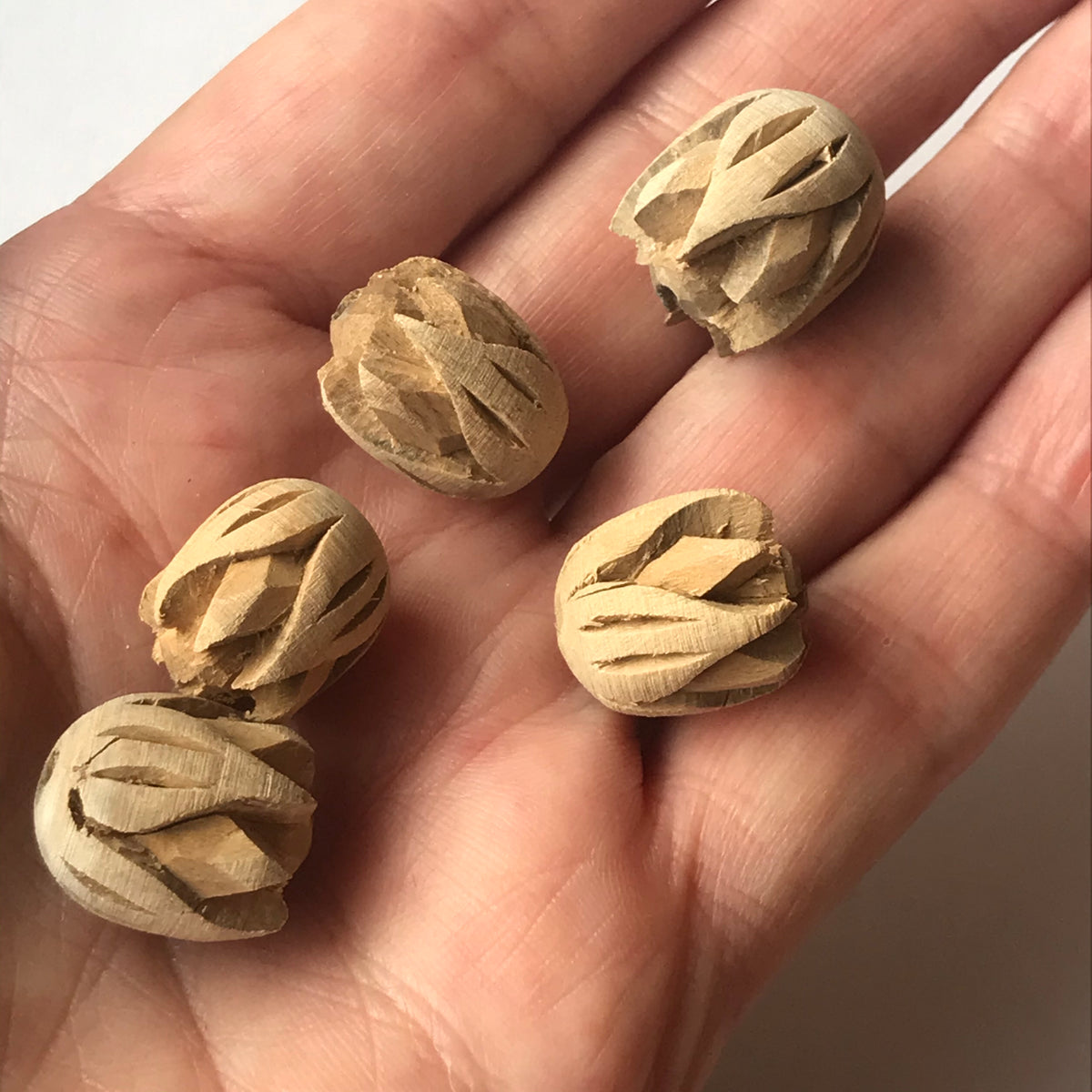 Lotus Blossom Tulsi Pendant (5pcs)