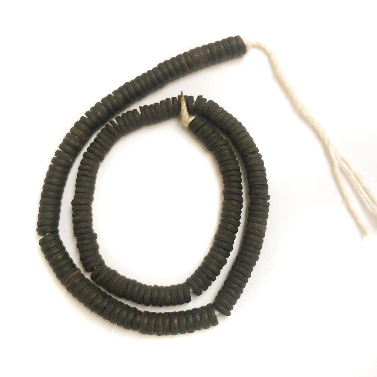 Coconut Shell 6.5mm Round Beads (1 stand)