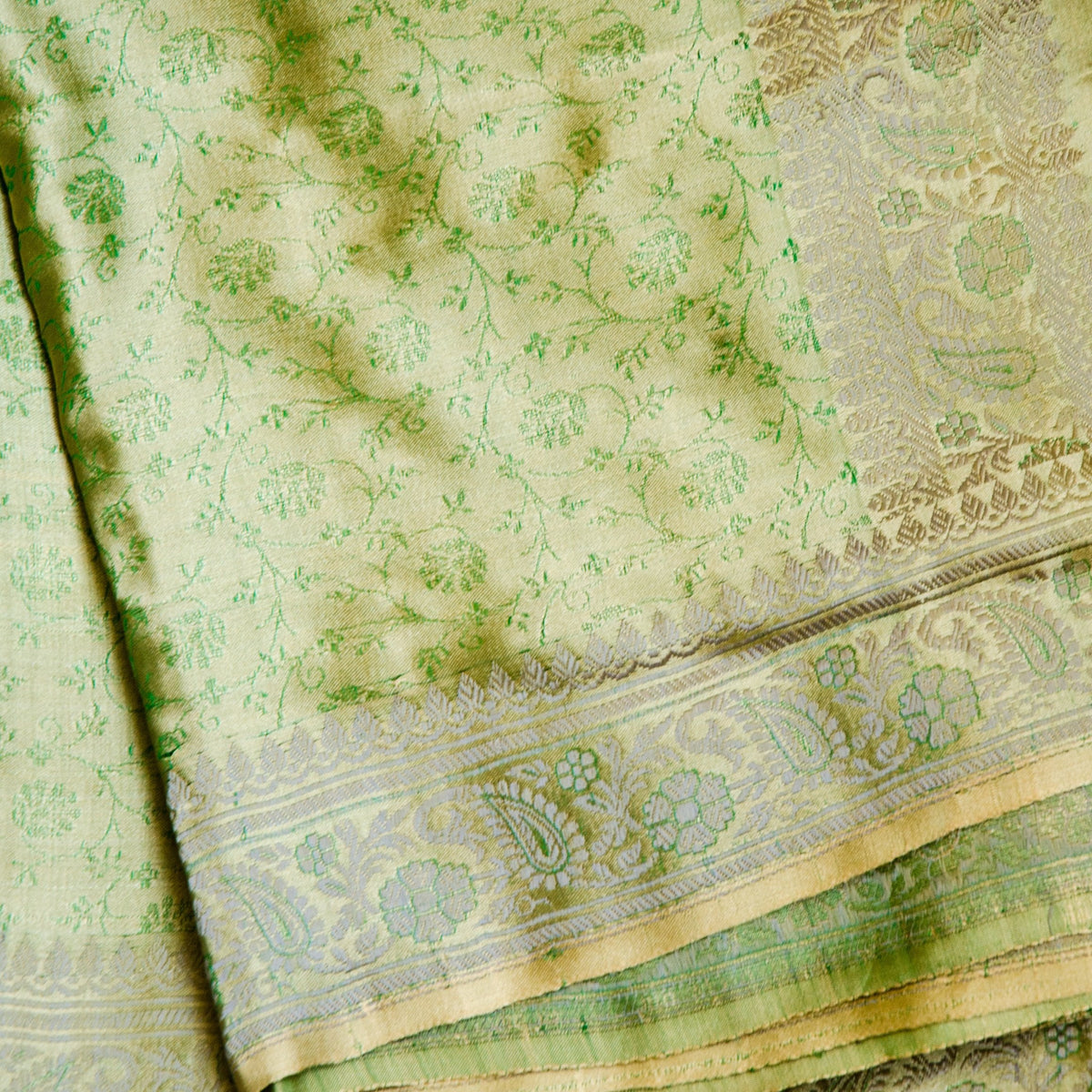 Banarasi Brocade Silk Shawl - Green
