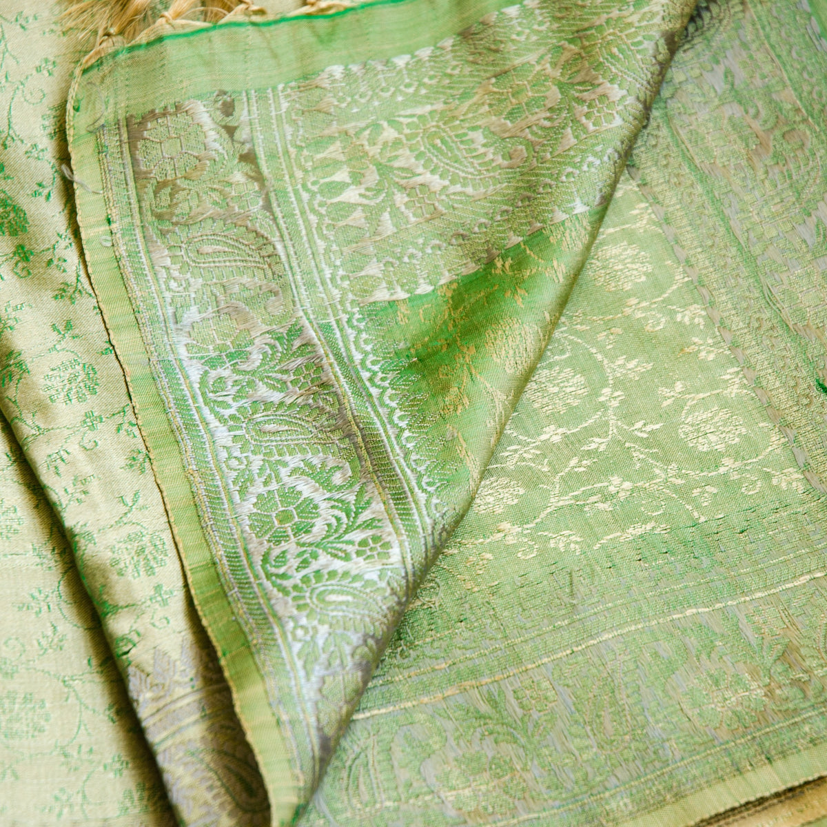 Banarasi Brocade Silk Shawl - Green