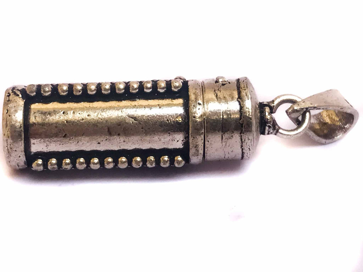 Large Vertical Kavach with Amethyst