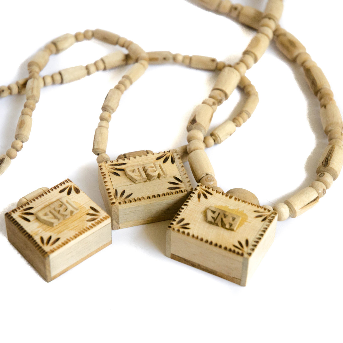 Tulsi Necklace Wood Kavach with Bhagavad Gita &amp; Vrindavan Dust
