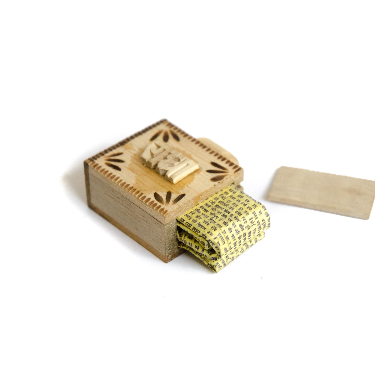 Tulsi Necklace Wood Kavach with Bhagavad Gita &amp; Vrindavan Dust