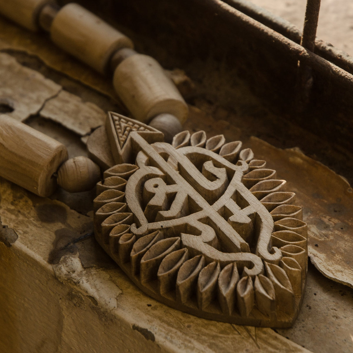 Maha mantra murti hand carved wooden